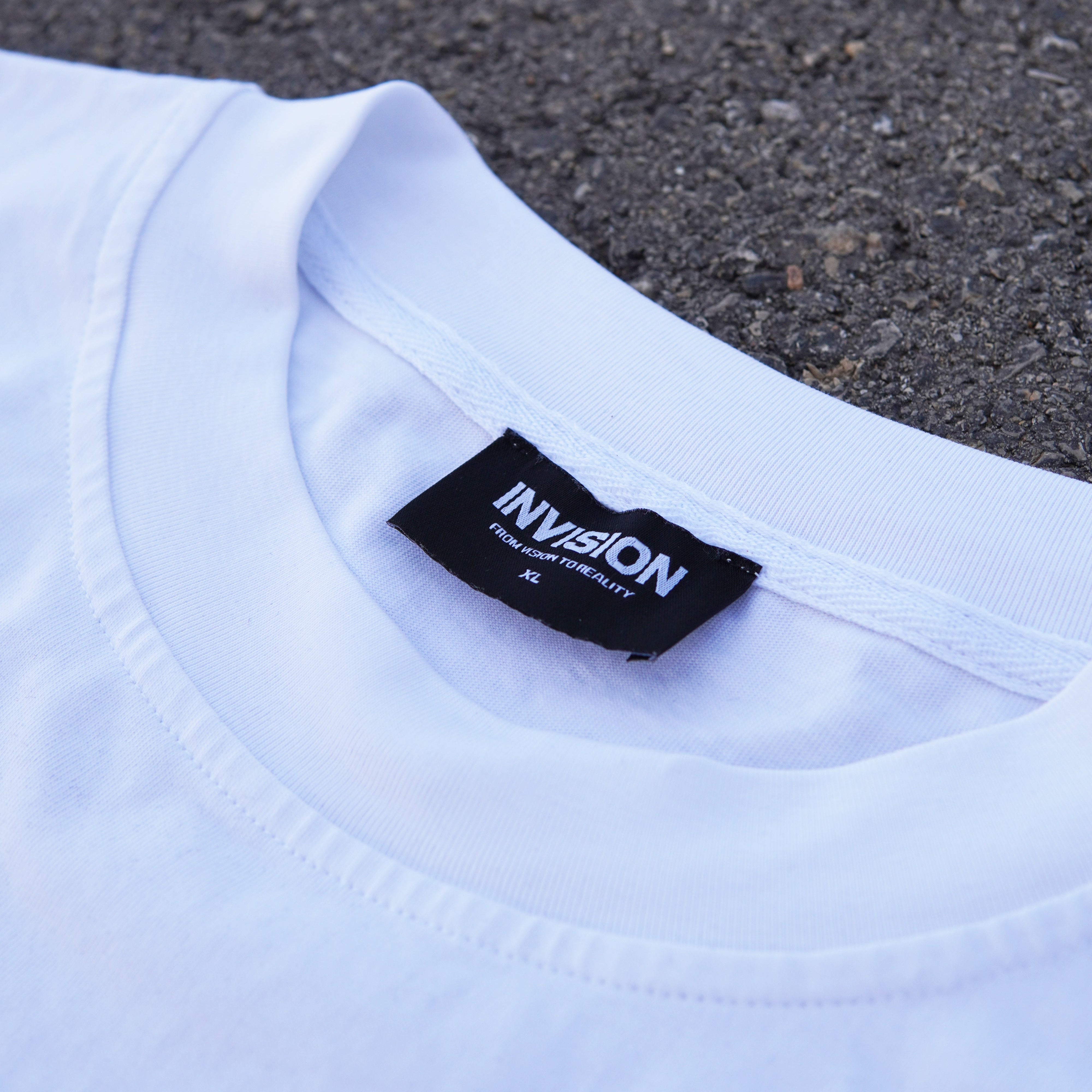 WHITE HORSE T-SHIRT - INVISION