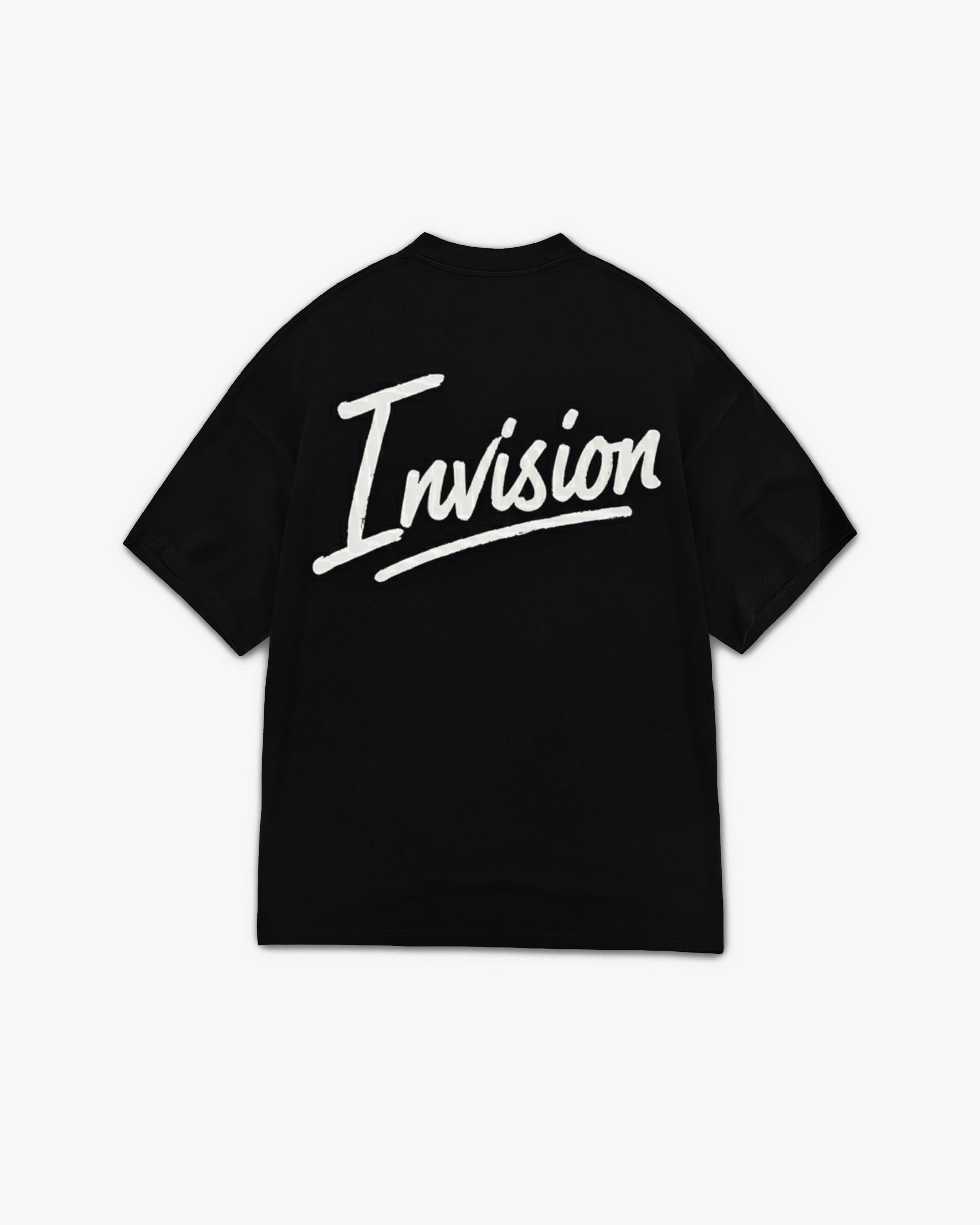 חולצת אוברסייז שחורה בעיצוב גרפי "SIGNED"